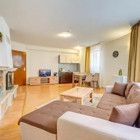 Charming 1bd Mountain Escape At The Castle Pamporovo